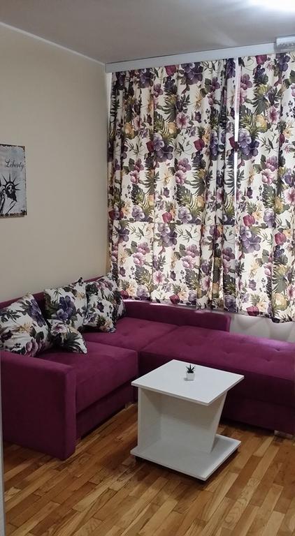 Apartments Secer Sokak Surčin Dış mekan fotoğraf