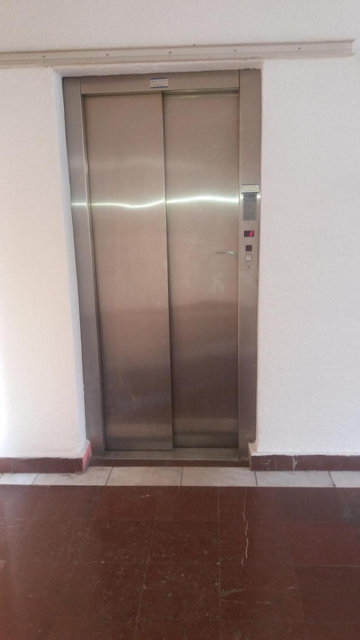 Apartments Secer Sokak Surčin Dış mekan fotoğraf